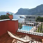 Hotel Palatium Mari 3*