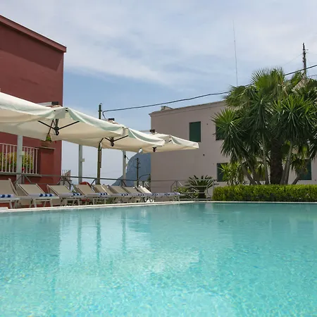 Palatium Mari 호텔 3*