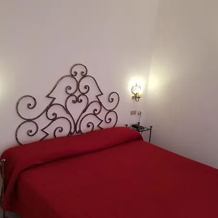 Palatium Mari מלון קאפרי