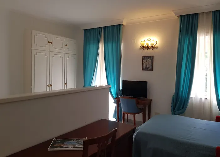 Palatium Mari 酒店 卡普里