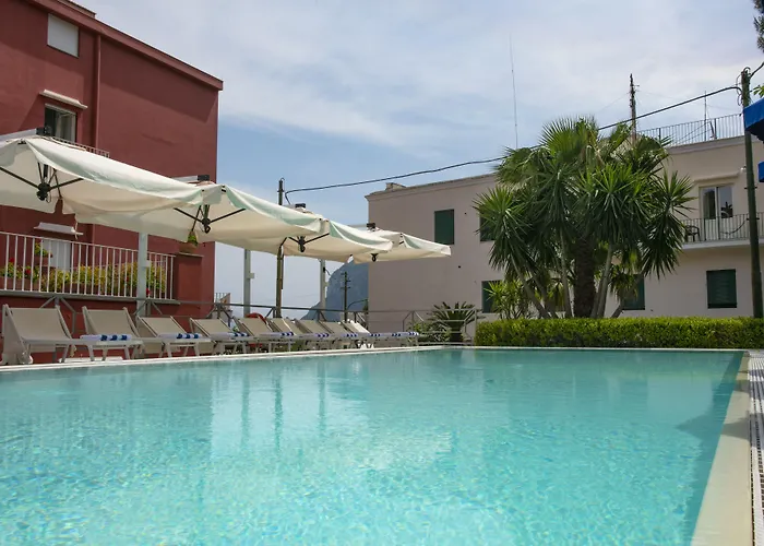 Palatium Mari 酒店 3*