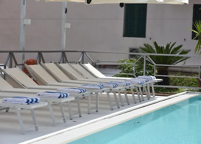 Palatium Mari 3* 卡普里