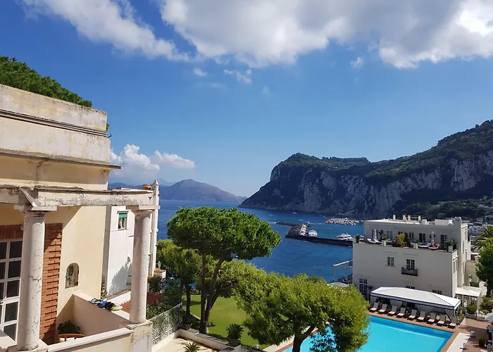 Palatium Mari 3* 卡普里