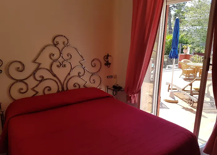 Palatium Mari 酒店 3*