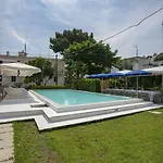Palatium Mari 3*