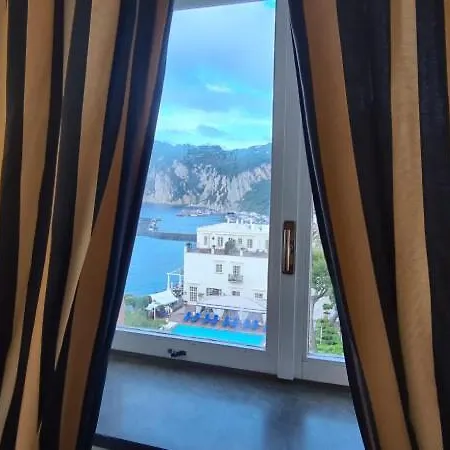 Palatium Mari Hotel
