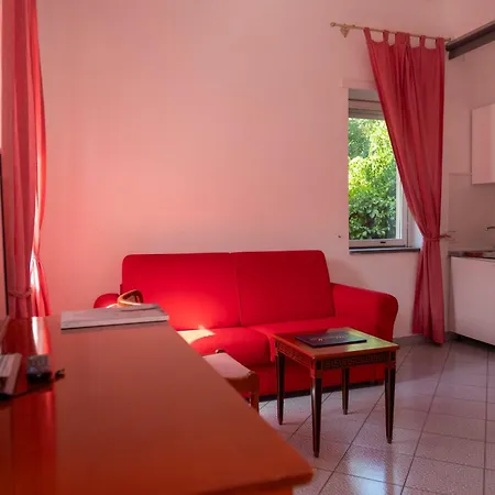 Palatium Mari 3* Капри