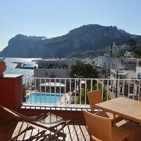 Palatium Mari Capri