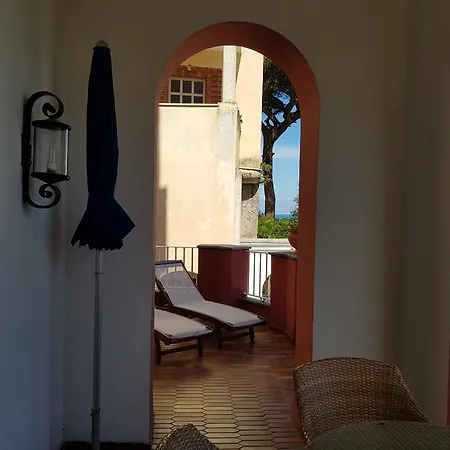 Palatium Mari Hotel